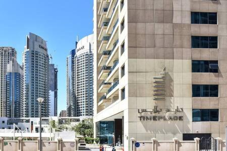 Frank Porter - Time Place Tower Dubai Exterior foto
